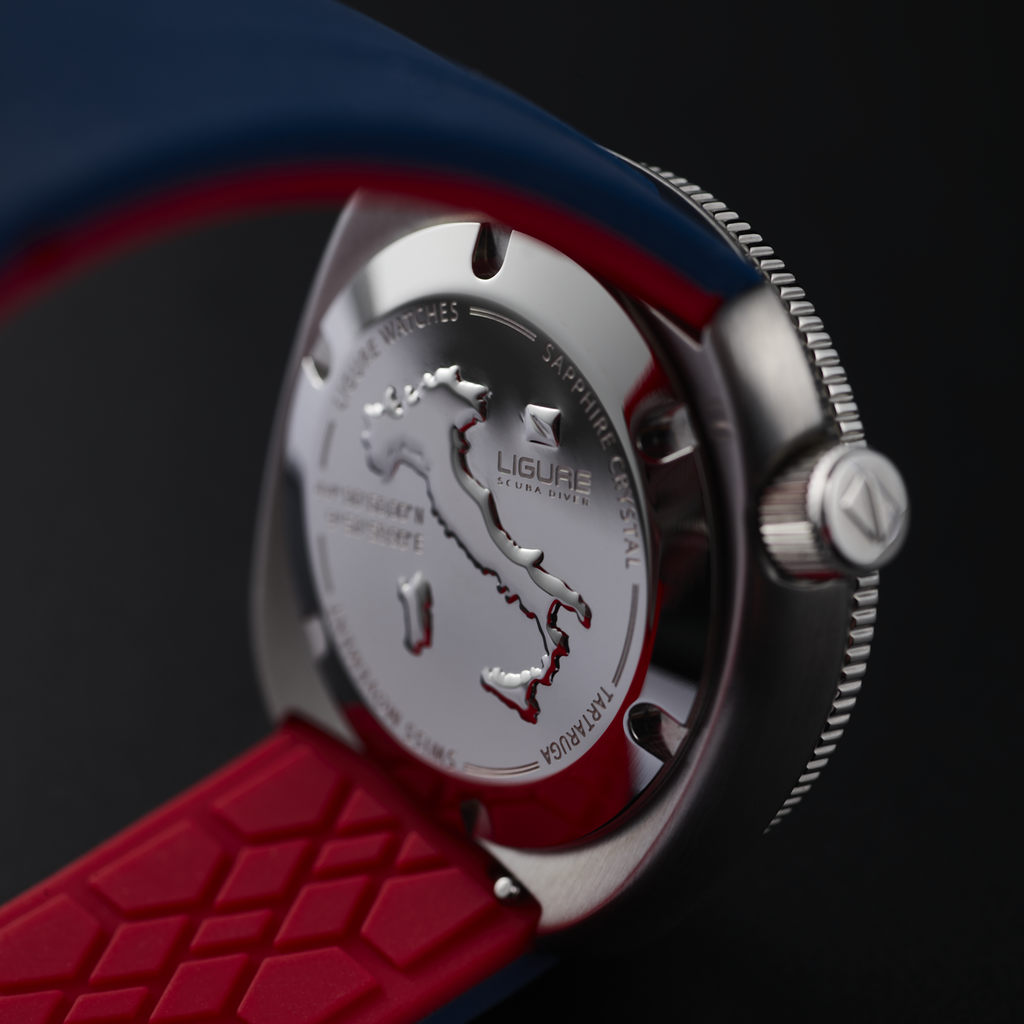 Ligure Founders Edition GMT LWT21007 Watch with red strap and silver case on a dark background