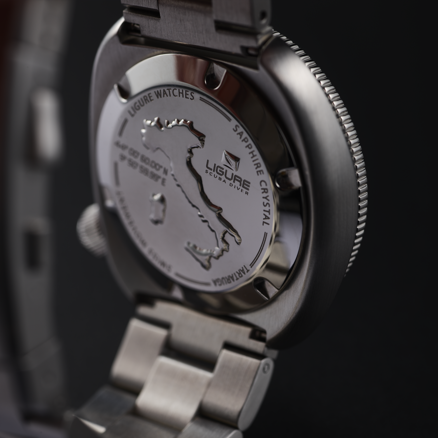 Ligure Olive Verde LWT23009 caseback featuring embossed map of Italy