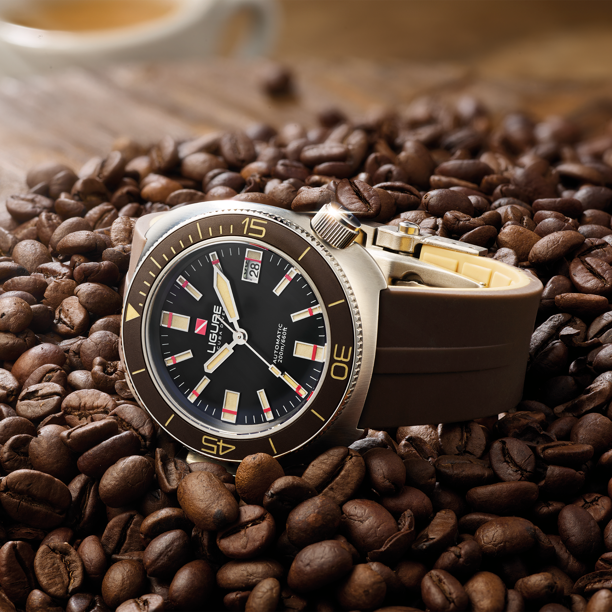 Ligure LWT23008A Cappuccino on a bed of coffee beans with a cup of coffee in the background