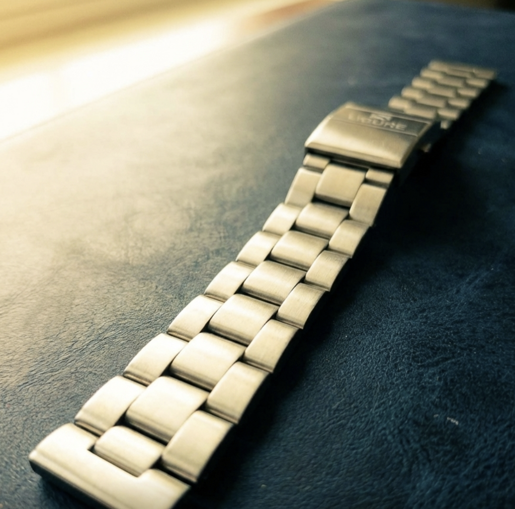 Ligure Oyster Bracelet